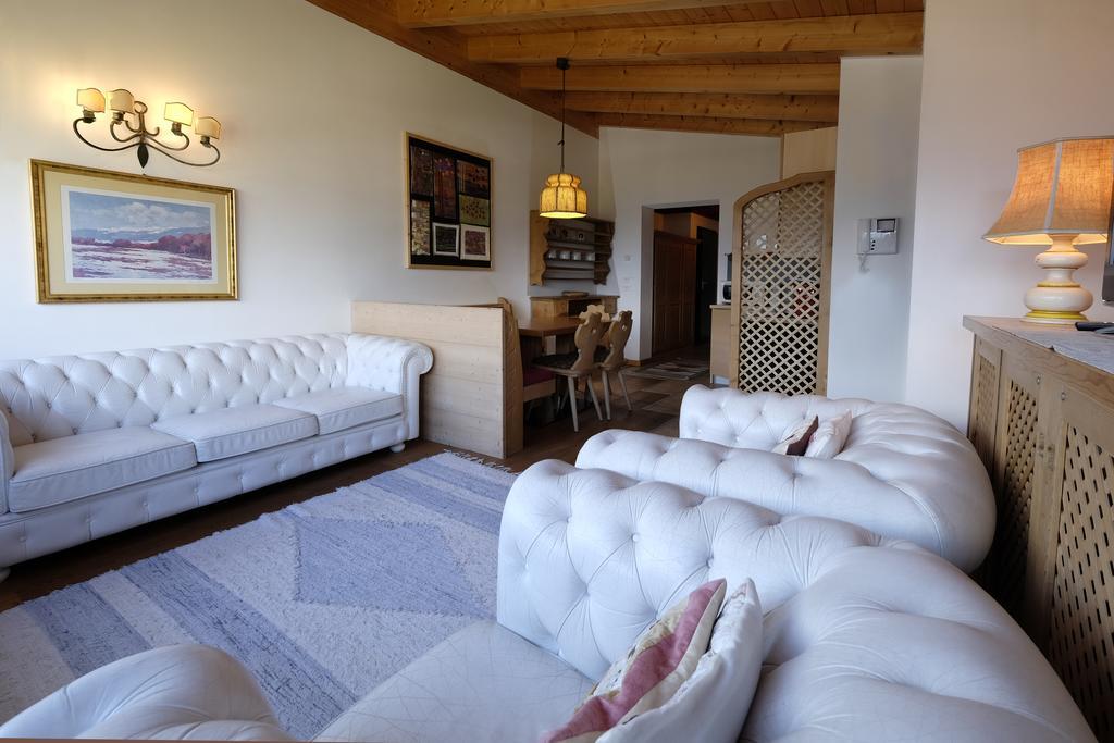 Residenza Bagni & Miramonti Aparthotel Cavalese Buitenkant foto