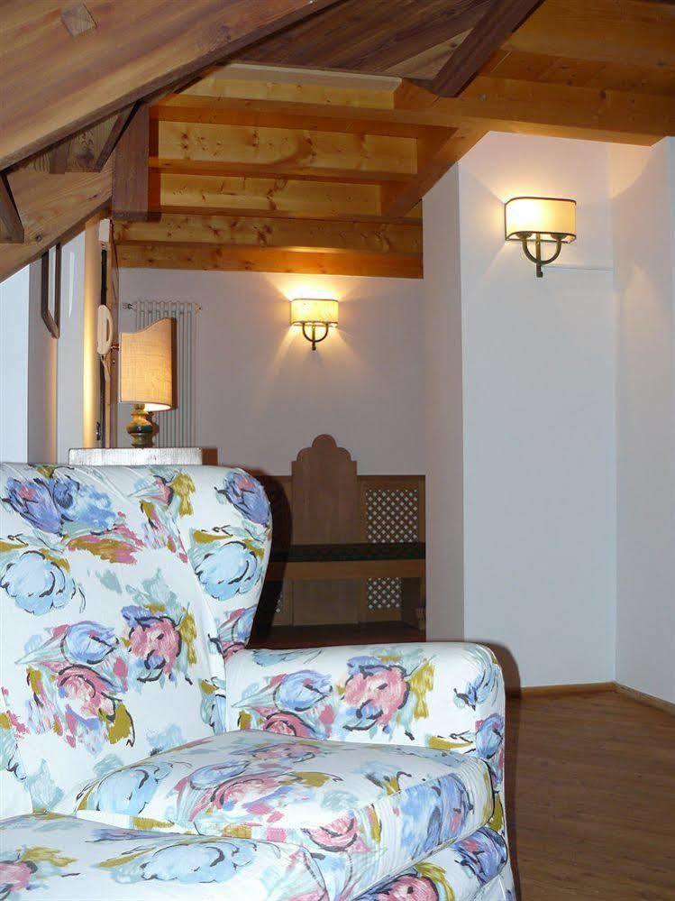 Residenza Bagni & Miramonti Aparthotel Cavalese Buitenkant foto